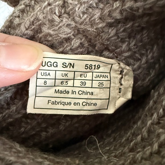 UGG AUSTRALIA Gray Ladies Classic Cardy Knit Tall Sweater Boots 5819 , 8 - Picture 3 of 8